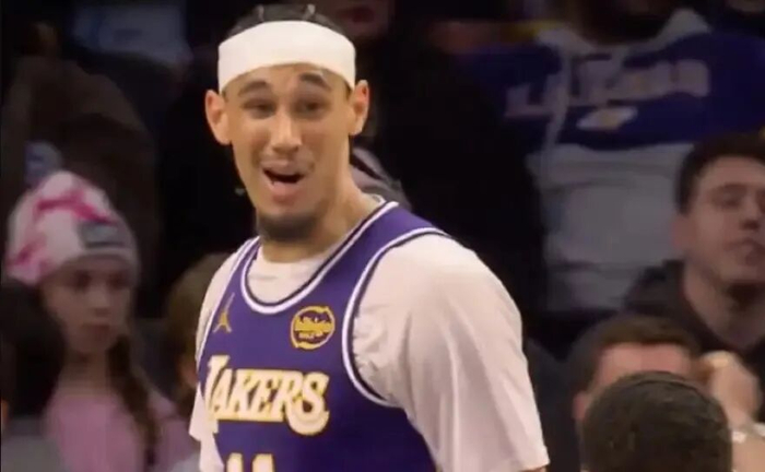 海星体育直播-湖人明日伤情：海斯大概率出战，詹姆斯与克勒贝尔出战成疑|公牛|背部|勒布朗·詹姆斯|贾克森-海斯|马克西·克勒贝尔_新浪体育_新浪新闻